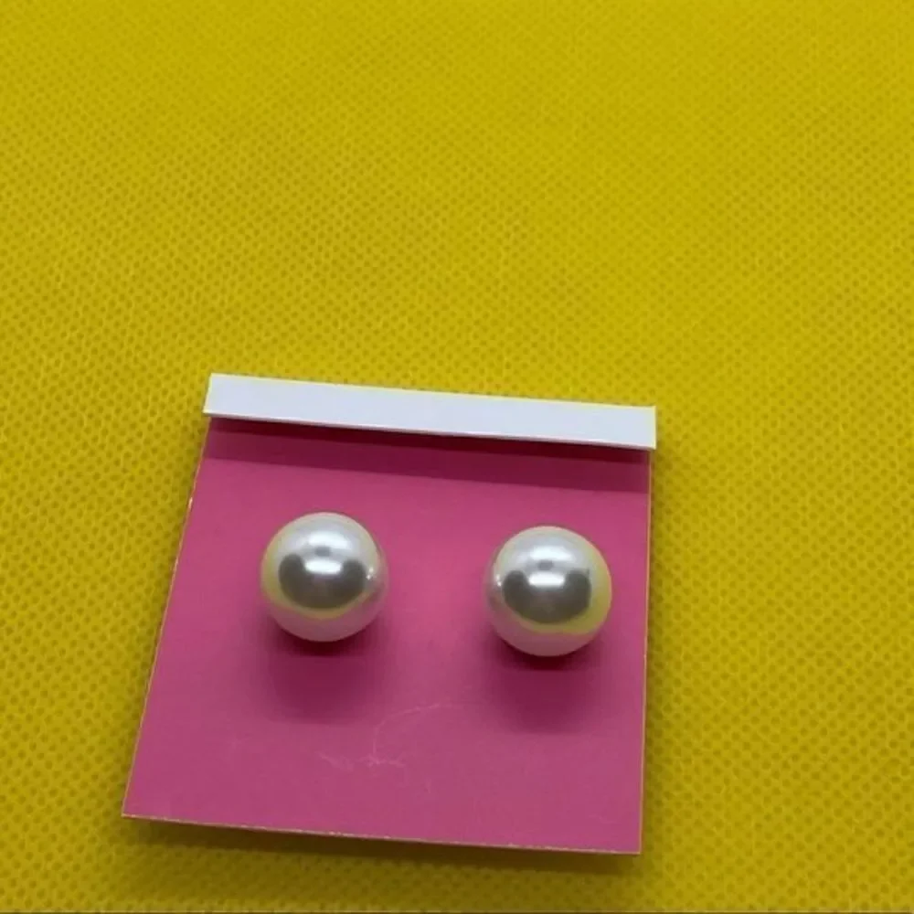 Kate Spade•Pearl and CZ‎ dual sided earrings